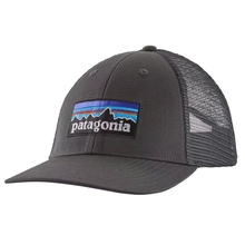 Czapka Patagonia P-6 Logo LoPro Trucker Hat